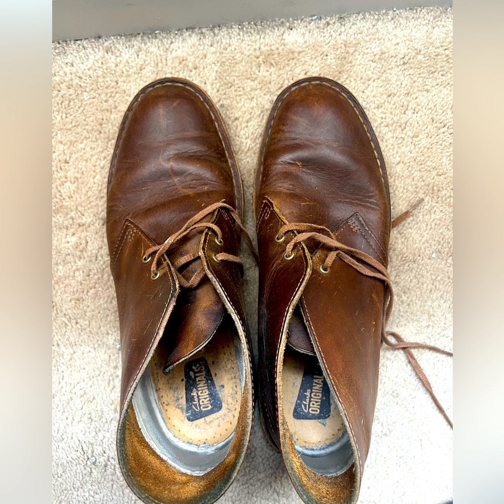 Men's Leather Clark's Chukka Boots